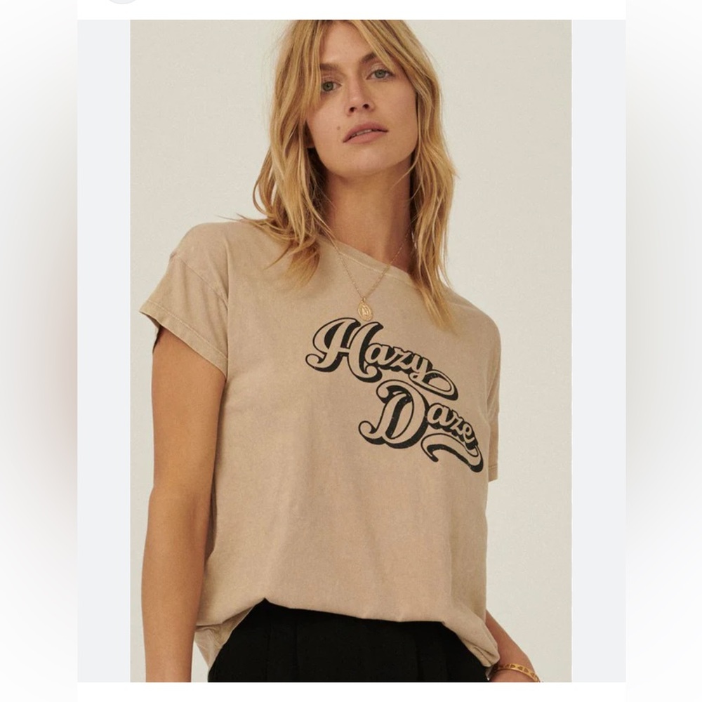 Hazy day tee